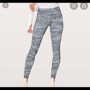 Lululemon Align Area ice grey full length